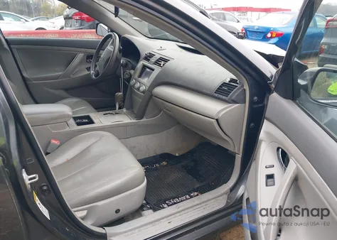 2007 Toyota Camry Ce/Le/Xle/Se z USA, uszkodzony, nr VIN 4T1BE46K27U159420